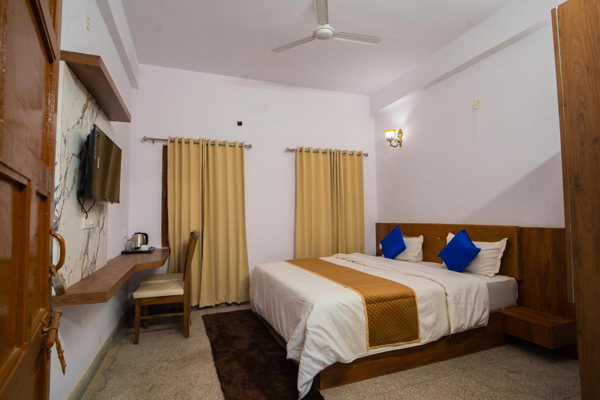 Devdarshan Hotel & Restaurant Udaipur Extérieur photo