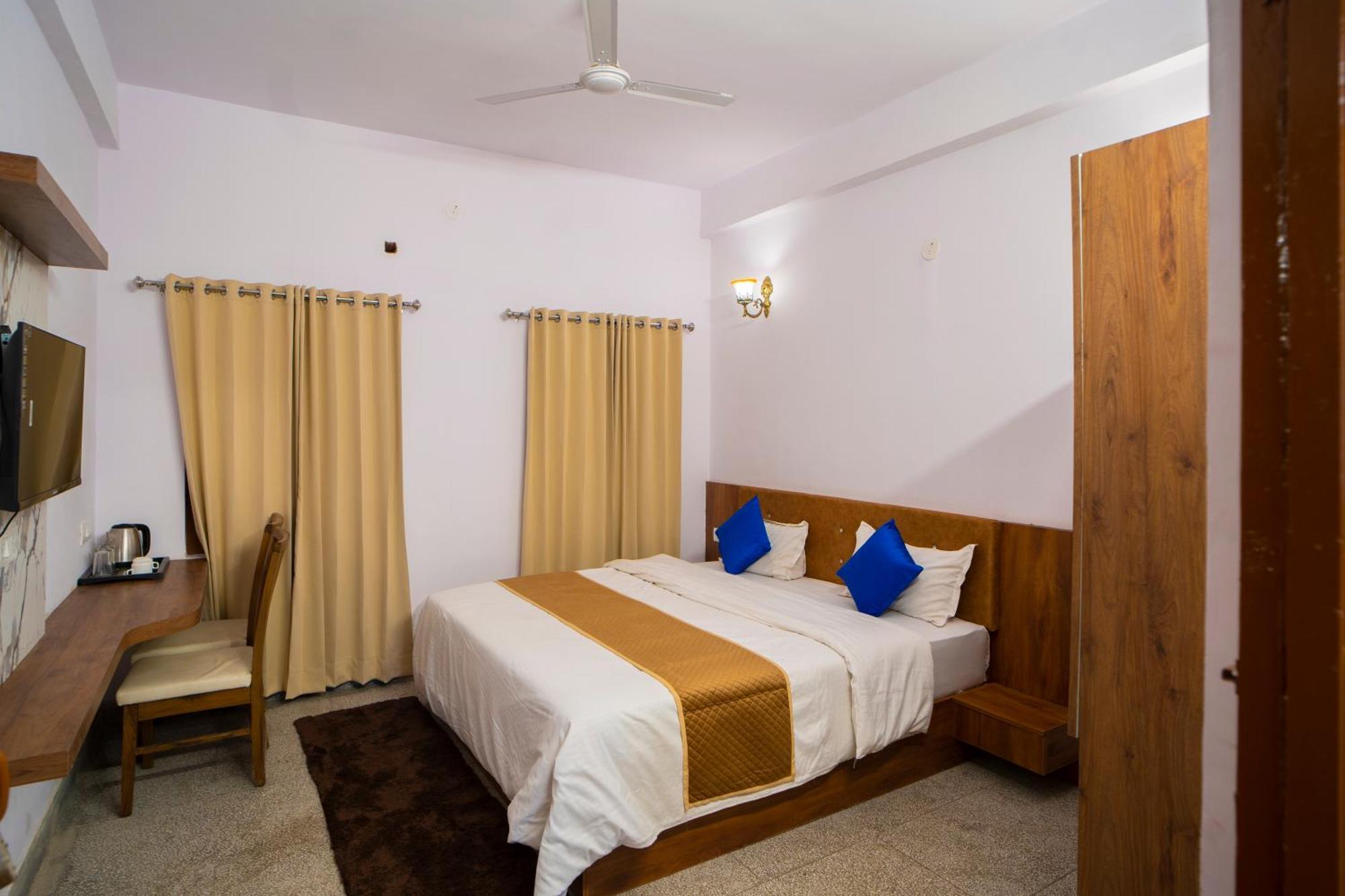 Devdarshan Hotel & Restaurant Udaipur Extérieur photo