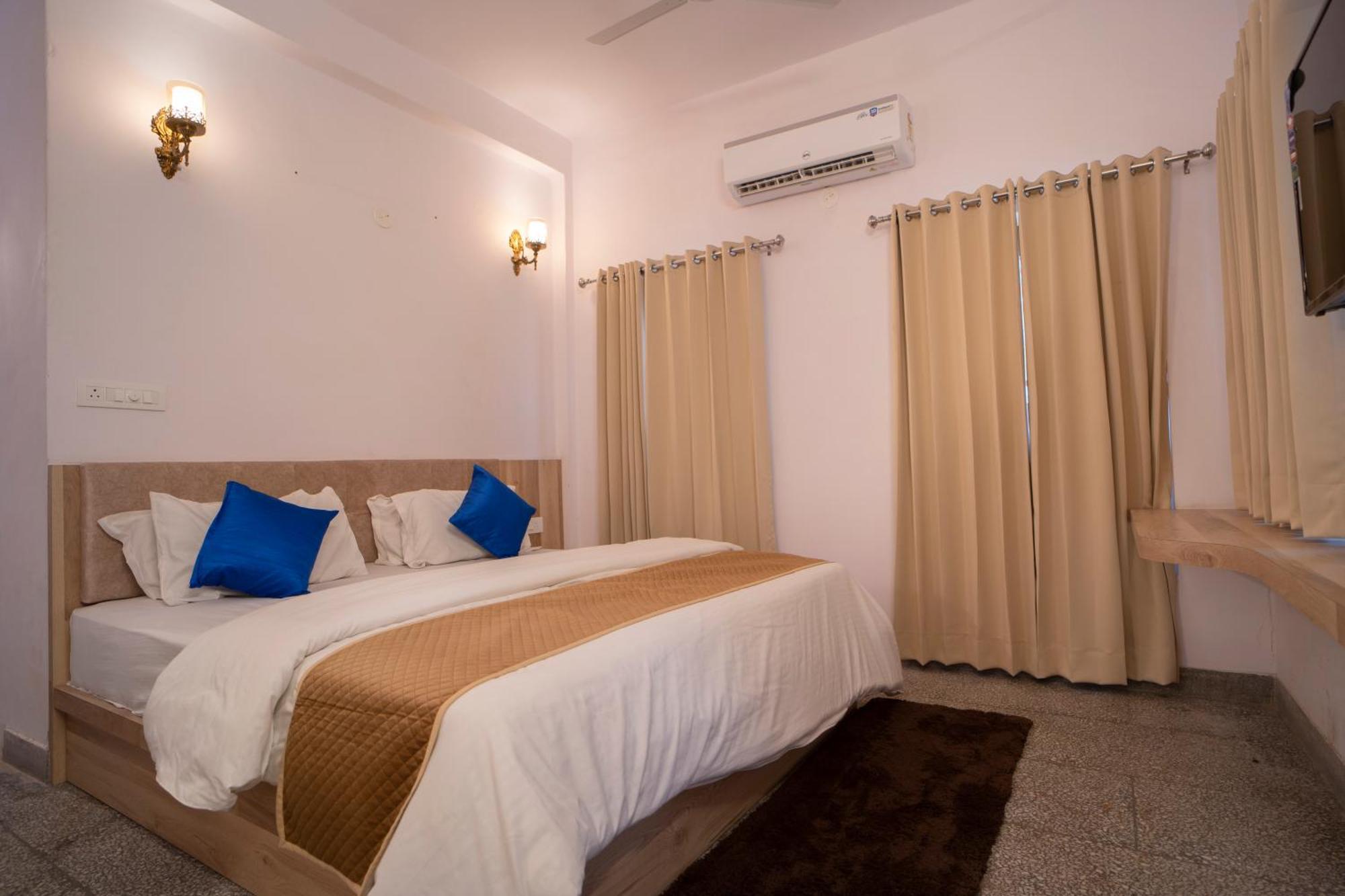 Devdarshan Hotel & Restaurant Udaipur Extérieur photo